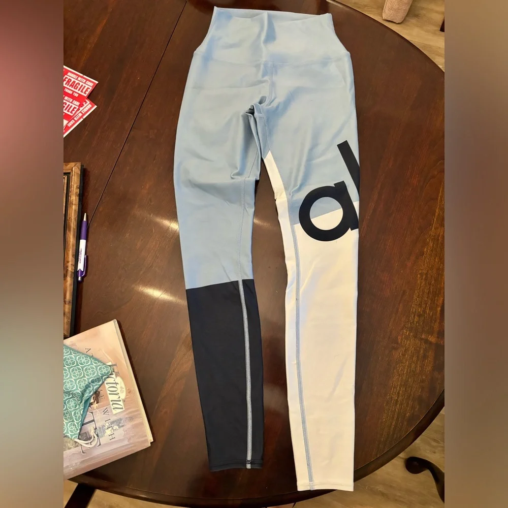Alo Yoga Gradient Sky Ombre Airbrushed Full Length Leggings - Picture 1 of 4